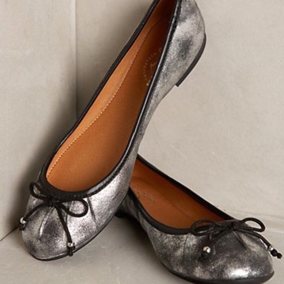 Seychelles Shoes - Seychelles Silver Ballet Flats