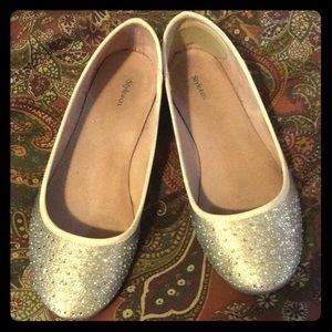 Beautiful Rhinestone Sparkly Flats ✨💕