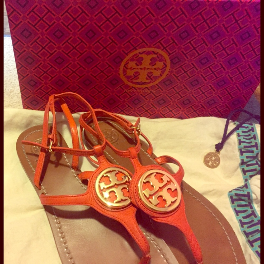 Tory butch  Strap ankle sandles