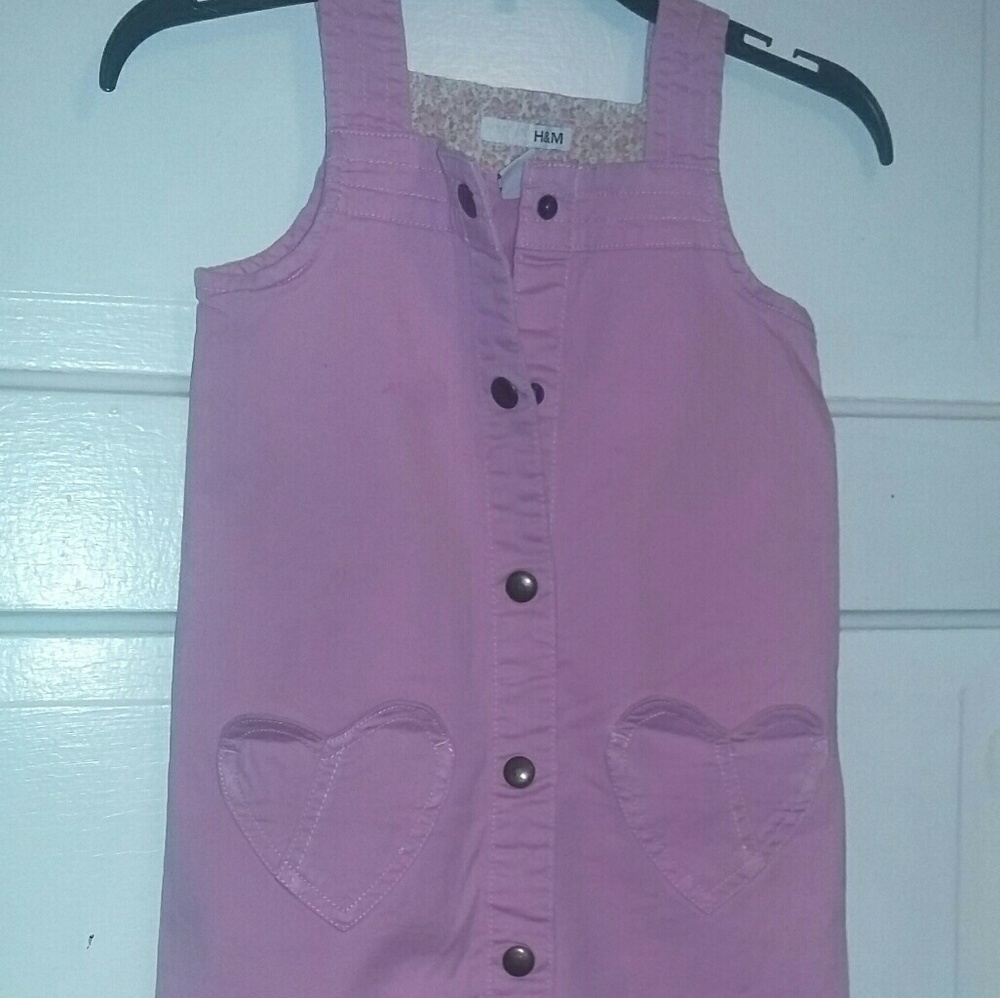 Girls pink dress with heart pockets