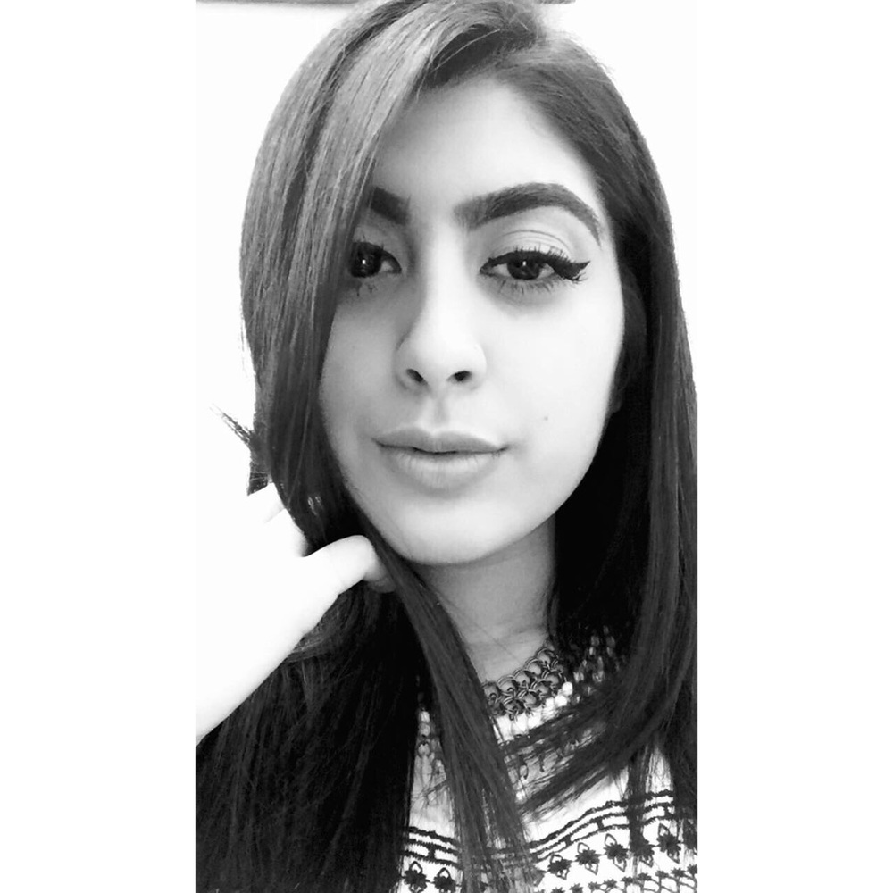 Meet your Posher, Abigail