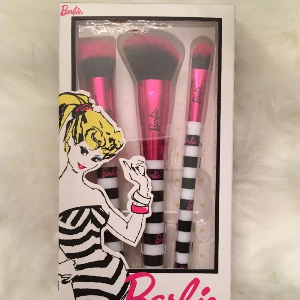 BARBIE 3 PIECE CONTOUR BRUSH SET