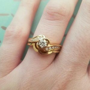 14 Karat Gold & Diamond Wedding Set