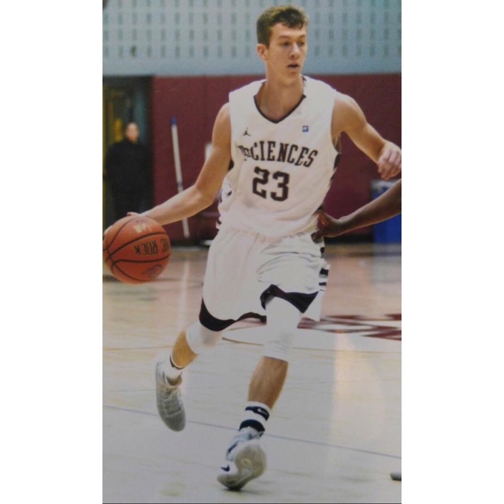 Meet your Posher, Jj