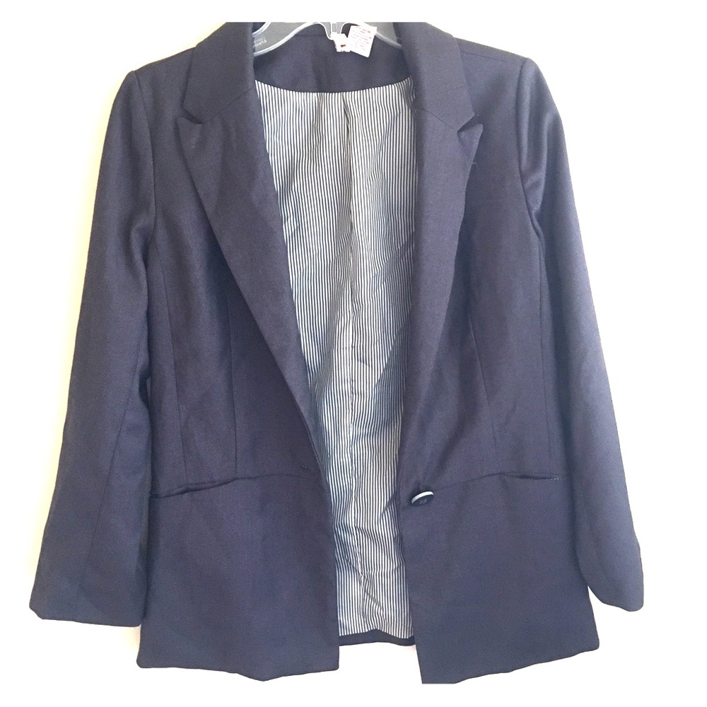 HUGE SALE! {Nordstrom} grey blazer