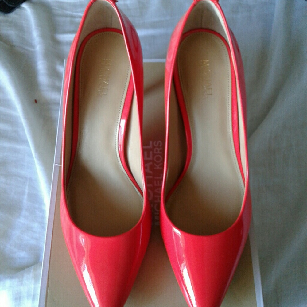 MK pumps