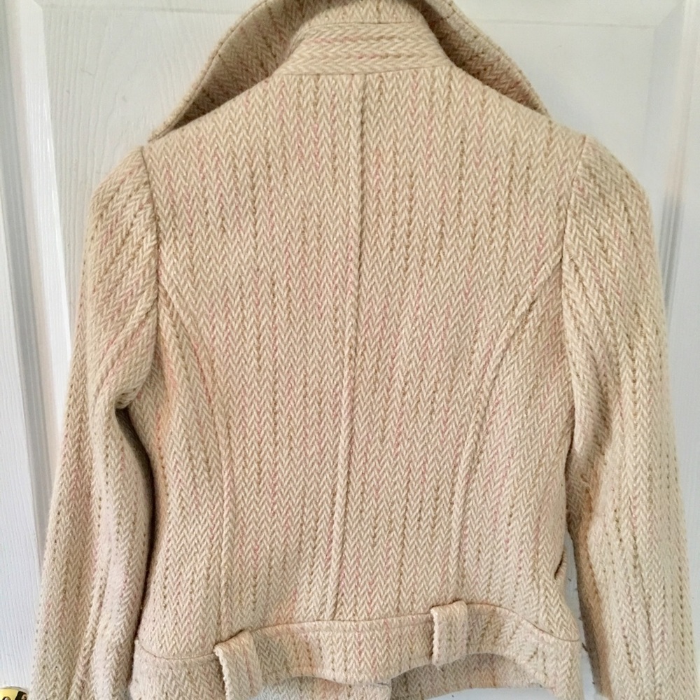 Sold -Women's Beige Tweed Jacket - Picture 6 of 6