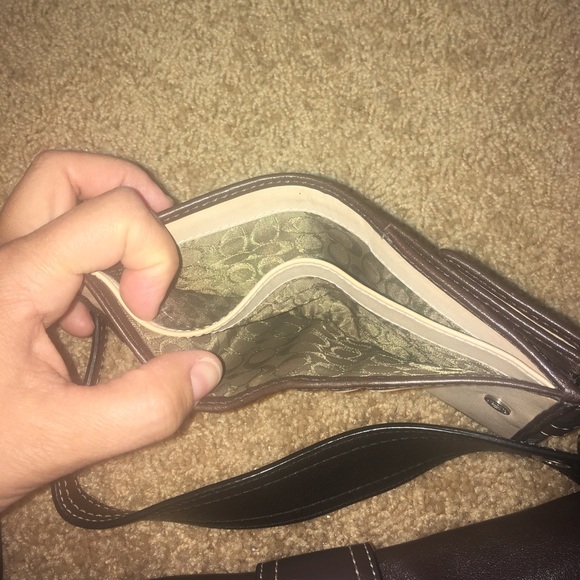 Coach brown leather purse + wallet - Picture 4 of 7