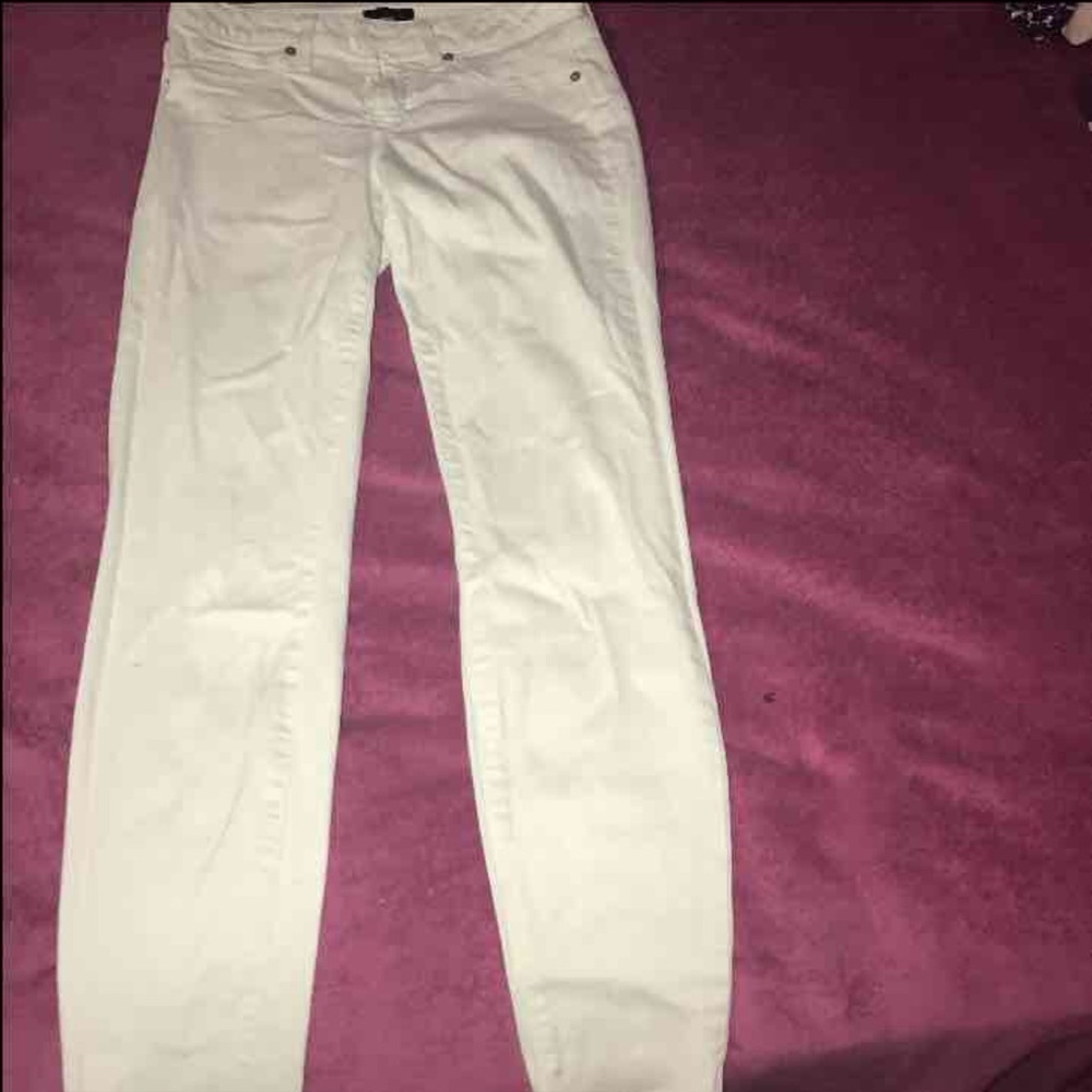 BEBE SKINNY LEG PANTS SIZE 29