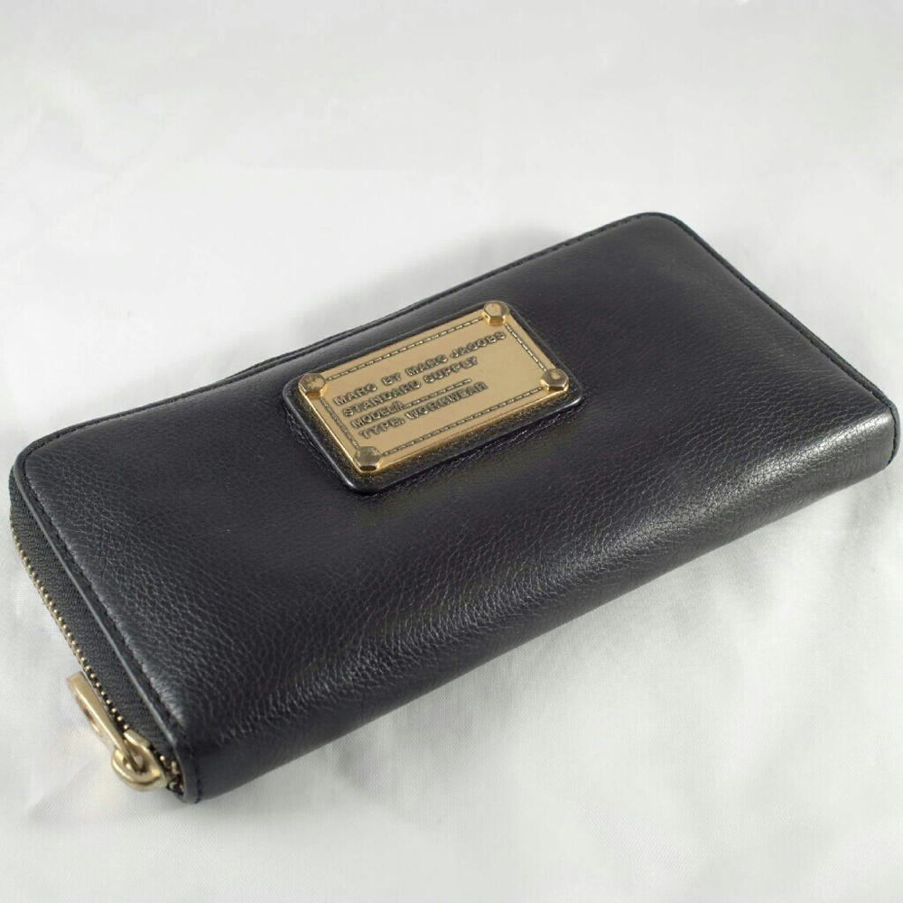 Marc by Marc Jacobs Wallet Classic Black