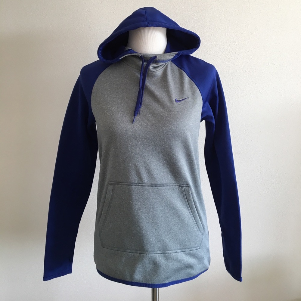 Nike Therma-Fit hoodie