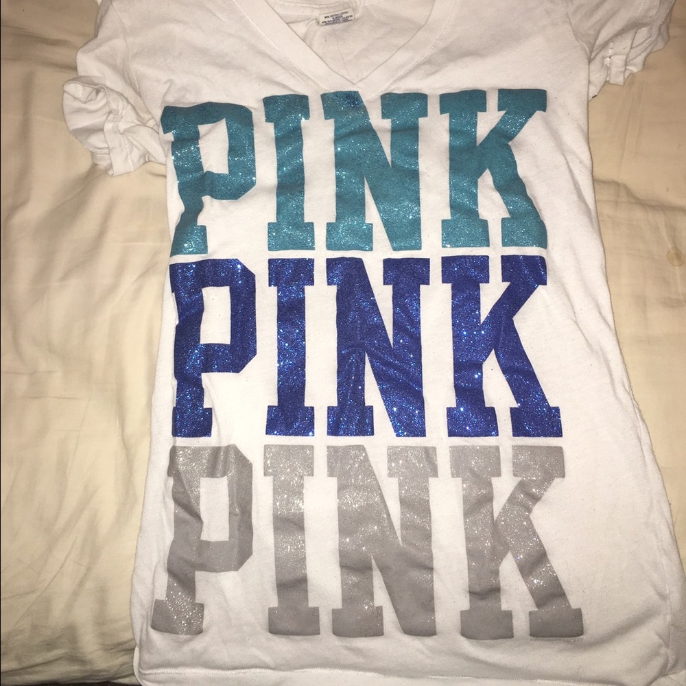 Never worn V-neck from pink