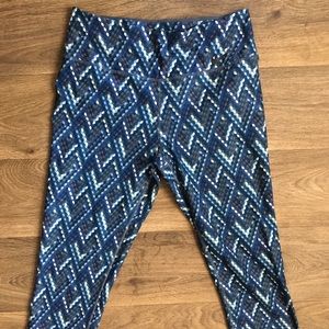 Nike Pro Leggings. Cropped above ankle.