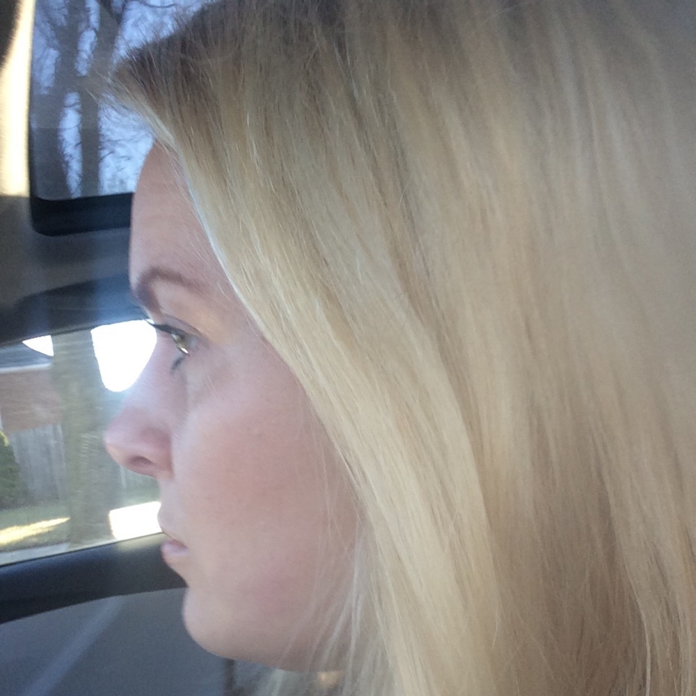 Meet your Posher, Monika