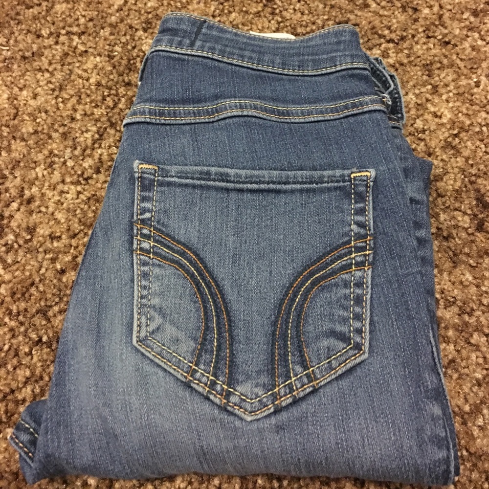 ✨SOLD✨ Hollister High-Rise Jeans