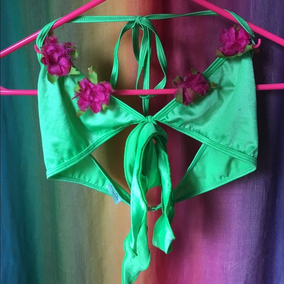 Rave - festival flower top/ bralette - Picture 2 of 4