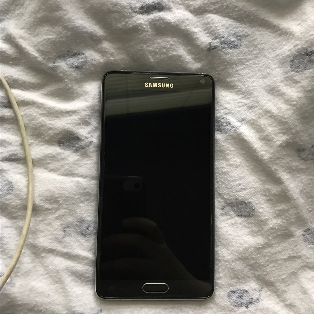 * SOLD *Galaxy note 4