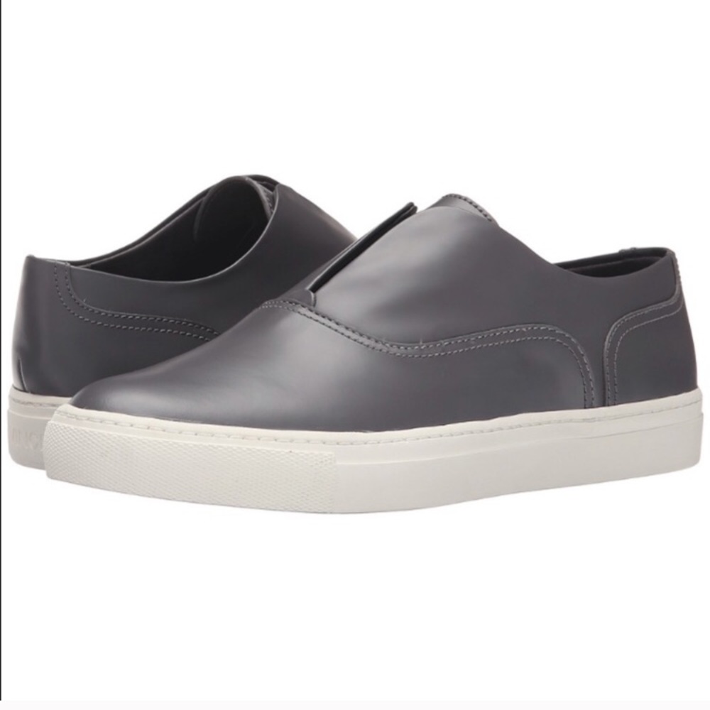 Vince Nelson slip-on sneakers *super low price"*