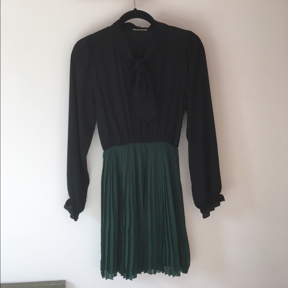 Long sleeve black and green dress