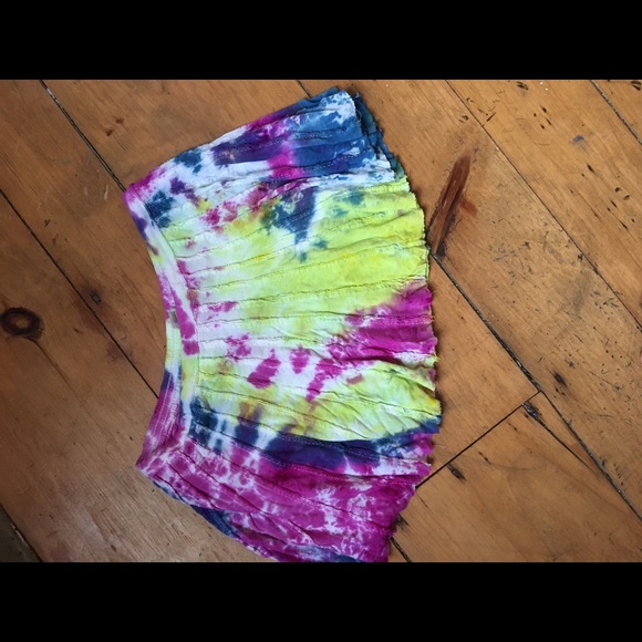 Tie dye skirt - Picture 3 of 3