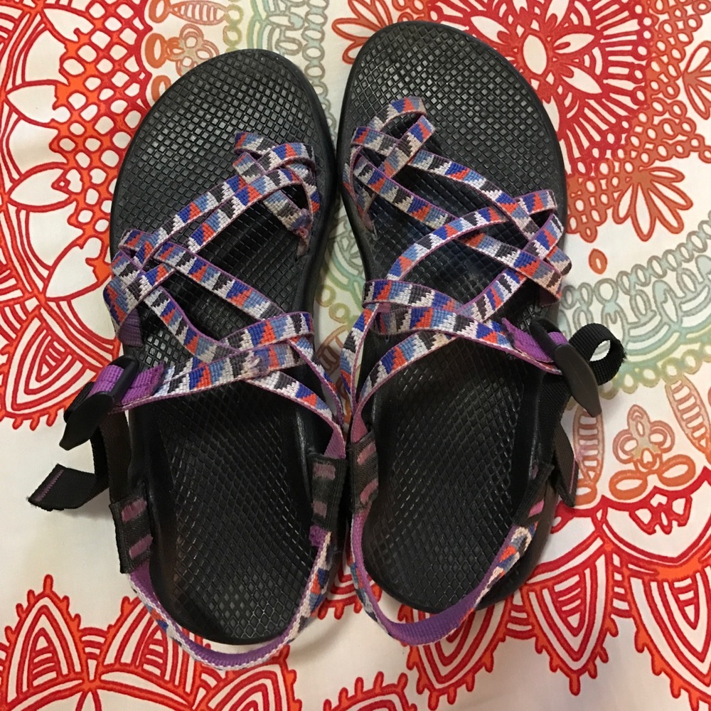 Chacos camper purple