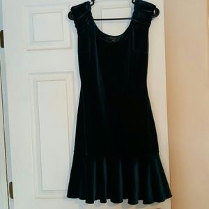 The perfect "stepping out" dress