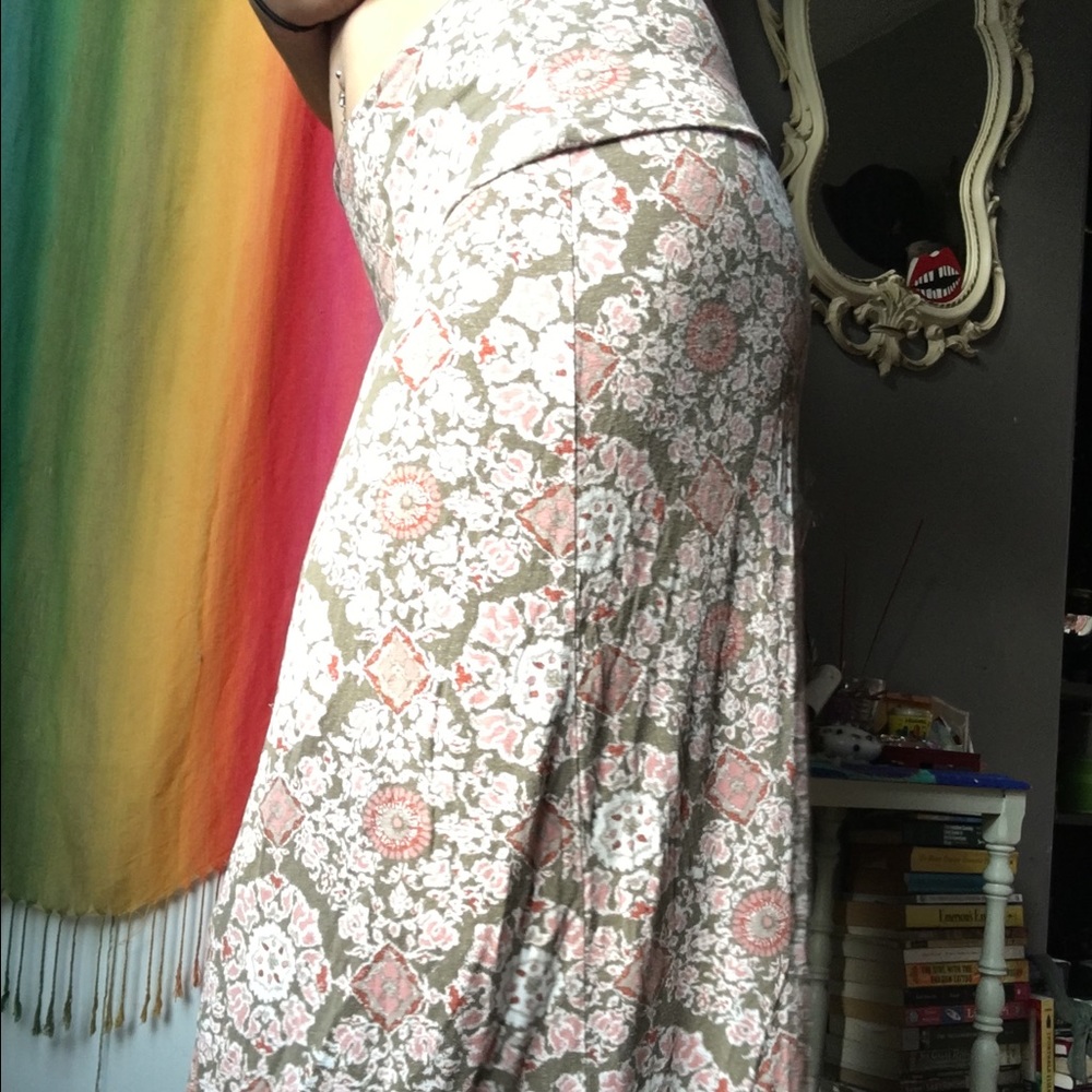 Patterned maxi skirt!