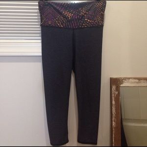 Fabletics Cropped Leggings