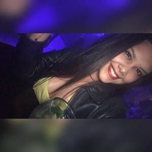 Meet your Posher, Alexandra