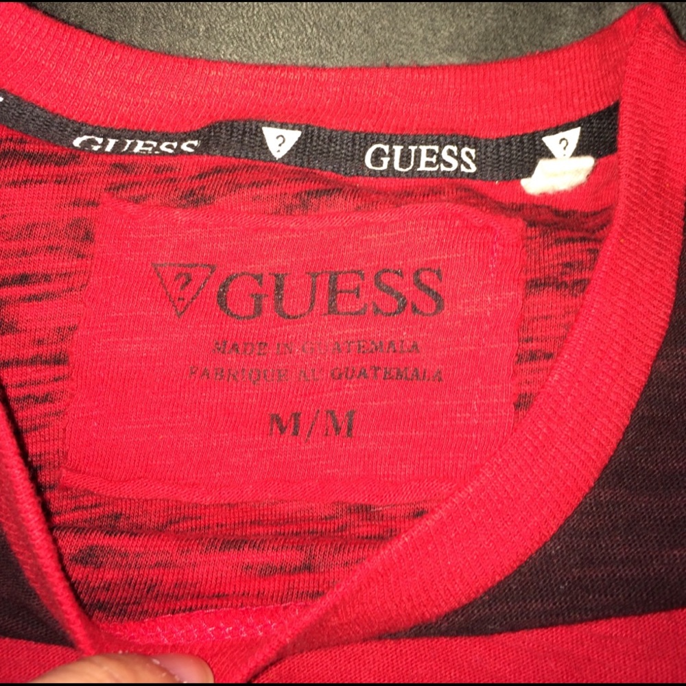GUESS tee - Picture 2 of 2