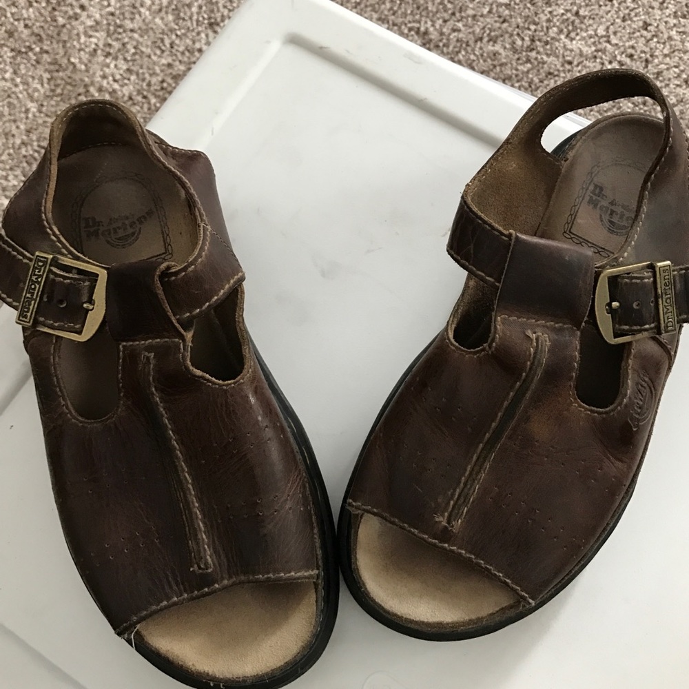DR MARTENS SIZE us 9
