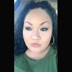 Meet your Posher, Rebecca