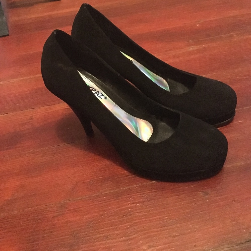 Black heels