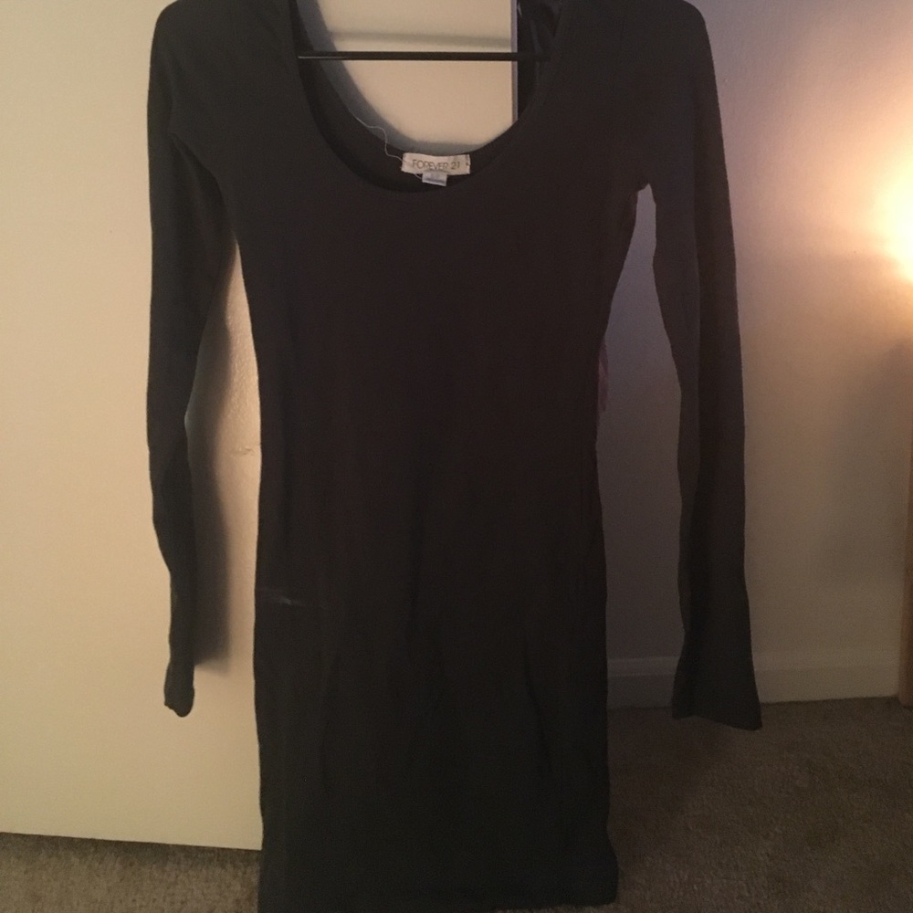 Dark green jersey dress