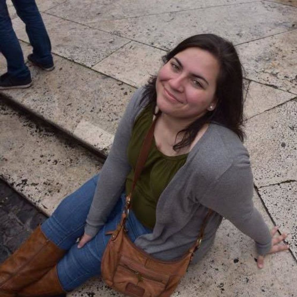 Meet your Posher, Marisa