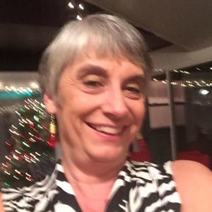 Meet your Posher, Paula