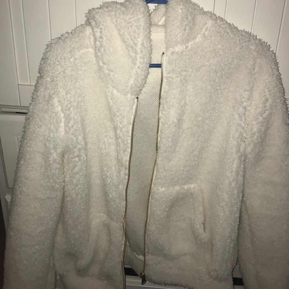 White faux fur hooded winter