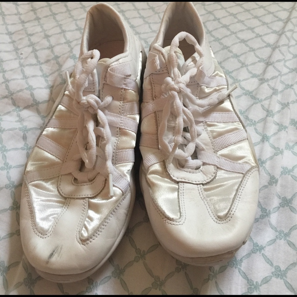 Infinity Evolution Cheer Shoes