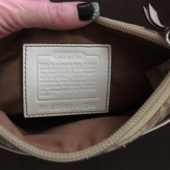 💖Darling Coach cross body bag💖 - Picture 3 of 3