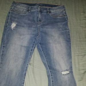 Stretchy cropped jeans