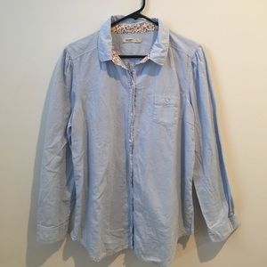 Old Navy button up shirt