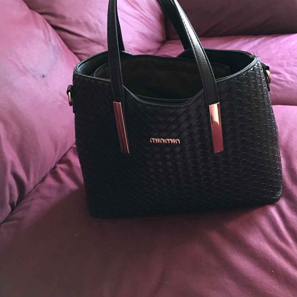 Handbag