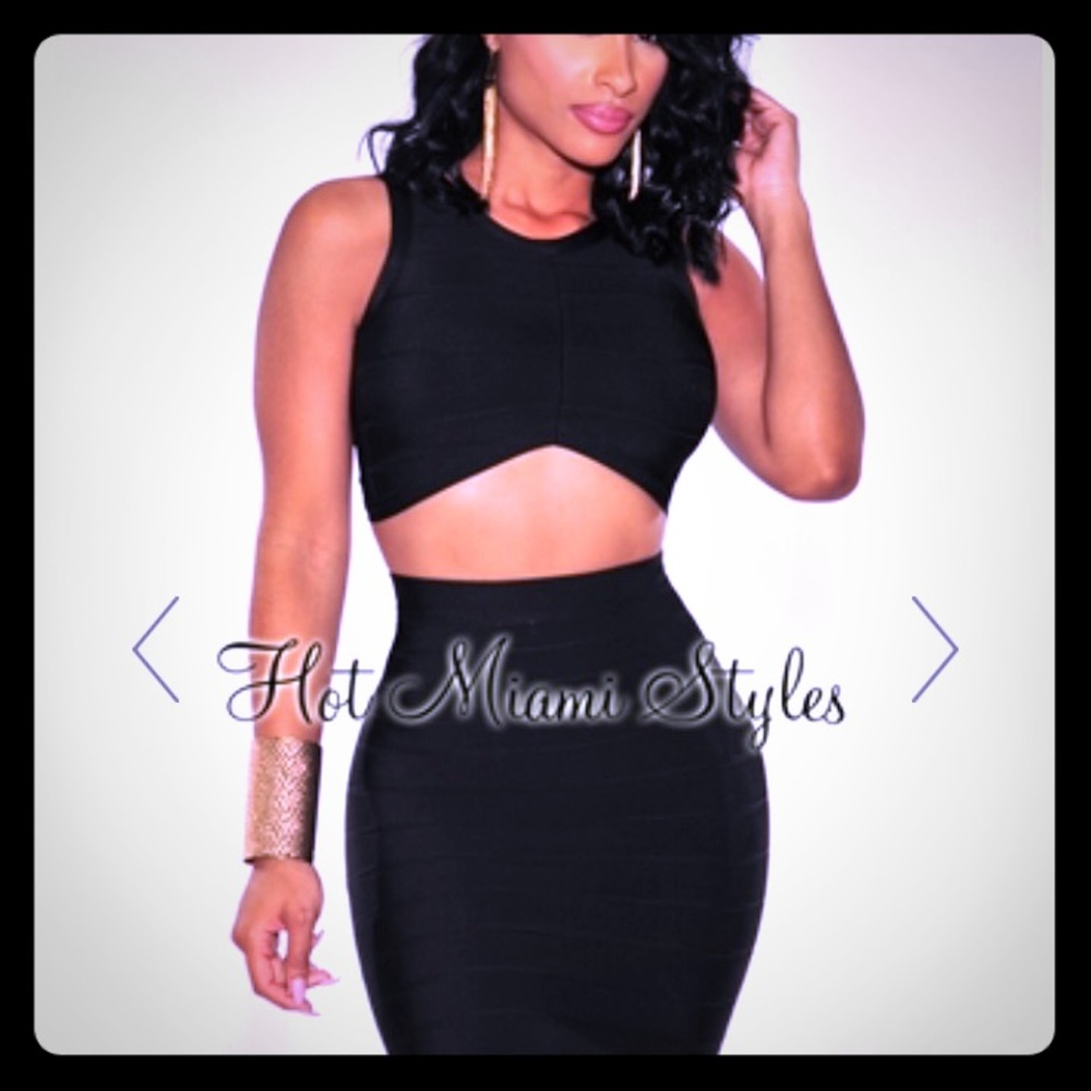 Black Arched Bandage Small Two Piece Set