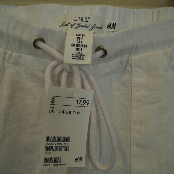 NEW H&M White Shorts - Picture 3 of 4