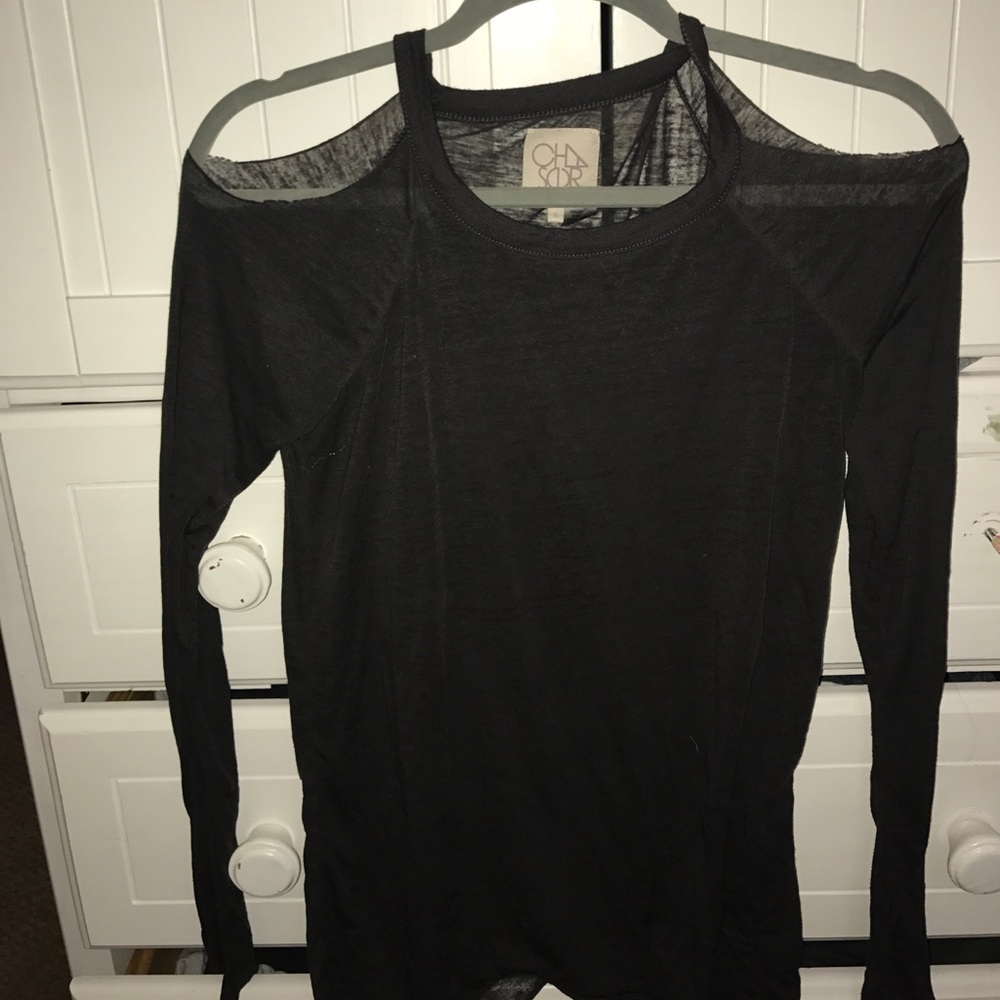 Gray cold shoulder chaser long sleeve