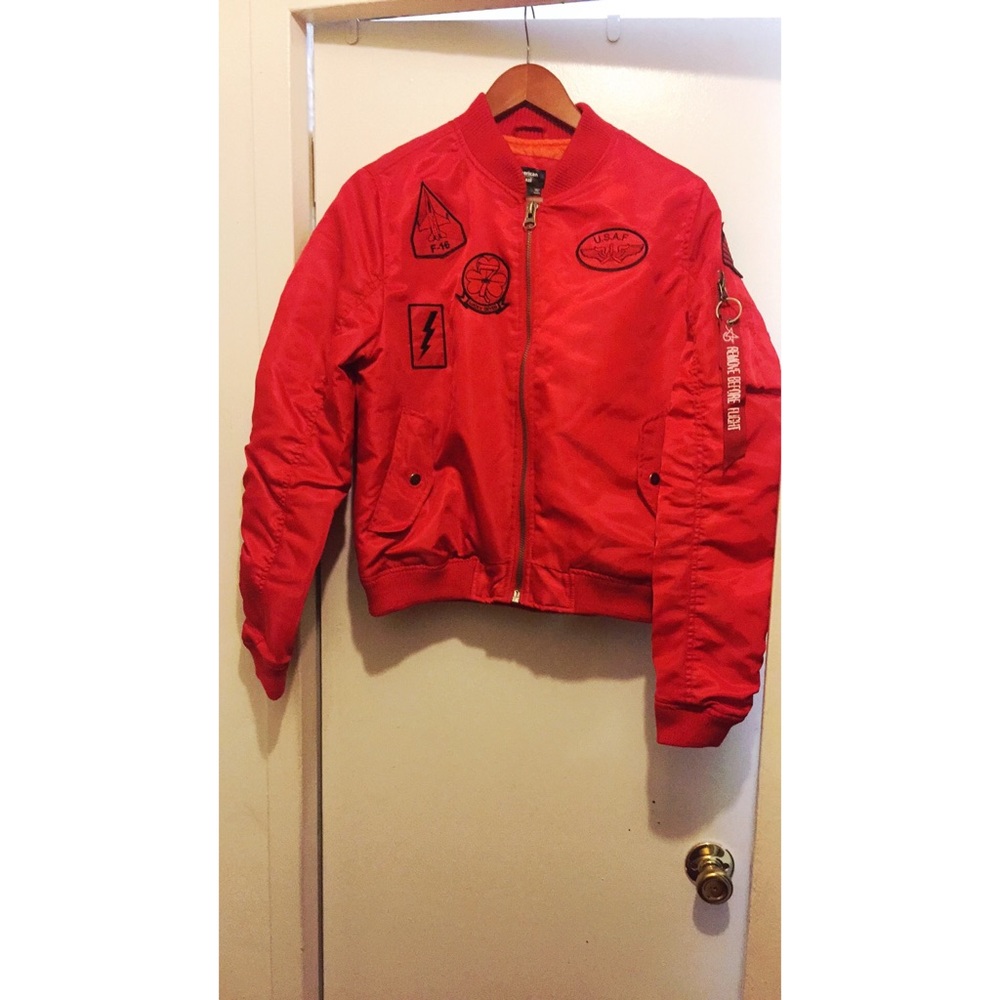 Women's Fashion Bomber Jacket With Embroidery