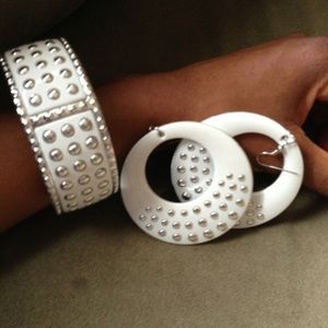 Reserved bundle for melstar