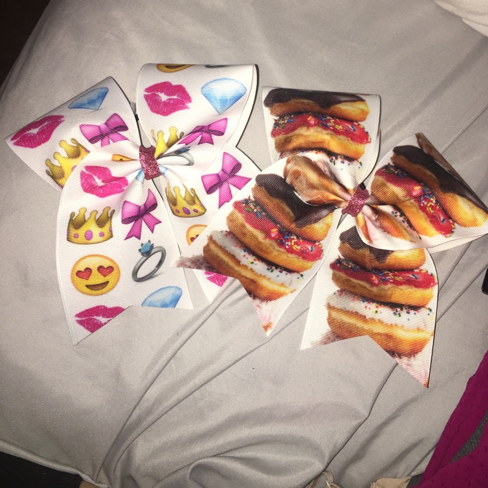 Donut and Emoji Cheer Bows