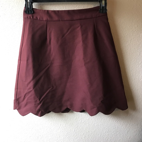 ASOS Dresses & Skirts - NWT ASOS maroon scalloped mini skirt