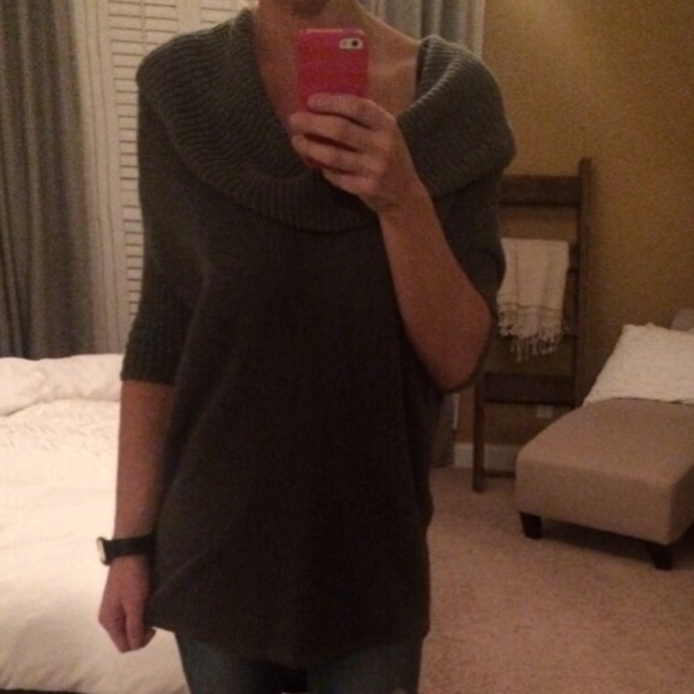 Express Oversized Sweater